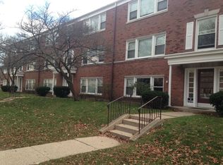 950-62 Dobson St #17313205, Evanston, IL 60202