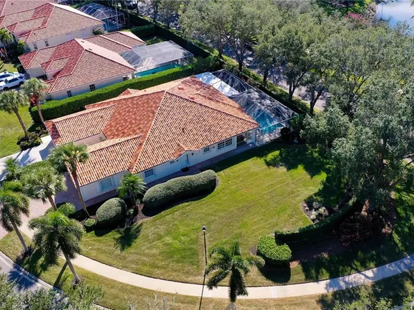 3002 Via Palma, NAPLES, FL 34109