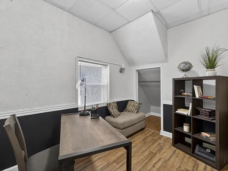 736 Dover Pl #1F — Photo 23