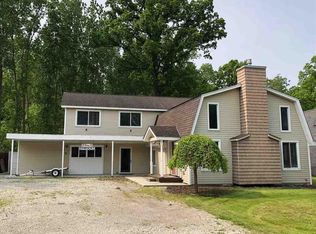 2159 N Channel Dr, Harsens Island, MI