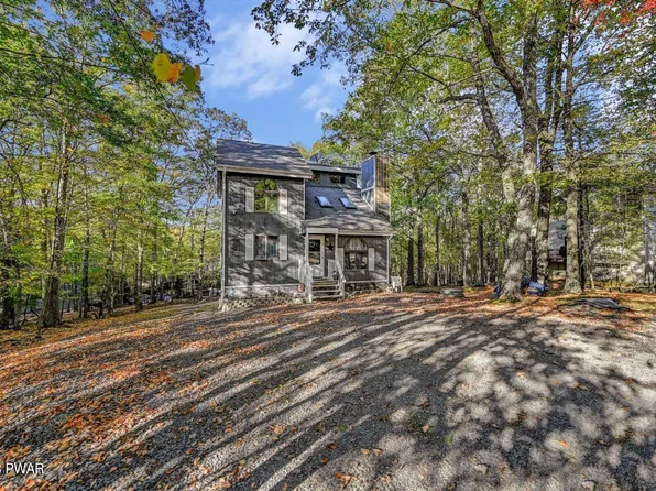 112 Rainbow Dr, Lackawaxen, PA 18435