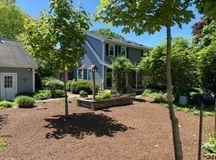 17 Jane St, Randolph, MA 02368
