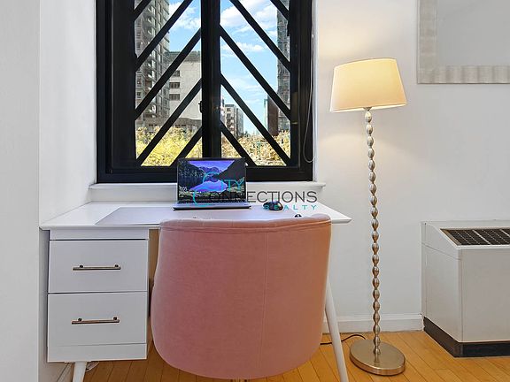 4th image of 20 West St APT 4B