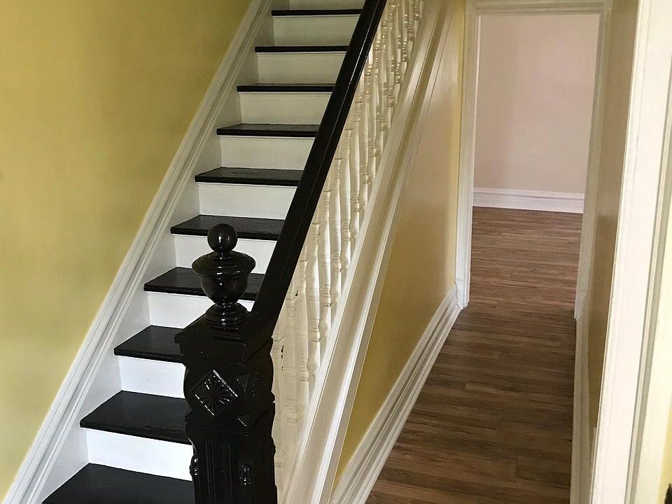 519 E Main St, Birdsboro, PA 19508 Zillow