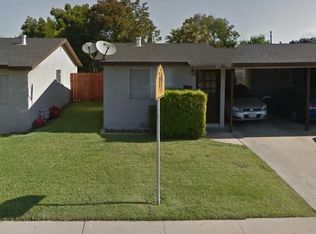 290 E Whitney Ave, Woodlake, CA 93286