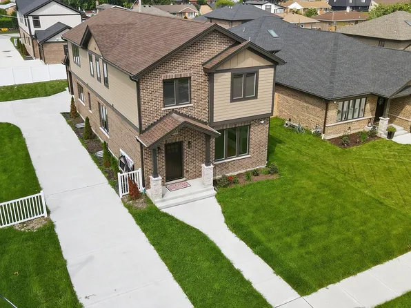 7948 W 74th St, Bridgeview, IL 60455