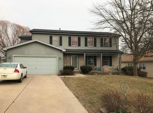 214 Veretta Ct, McHenry, IL
