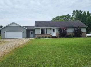 4197 Manning Dr, Burtchville, MI 48059
