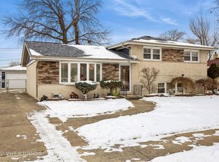 8129 S Oketo Ave, Bridgeview, IL 60455