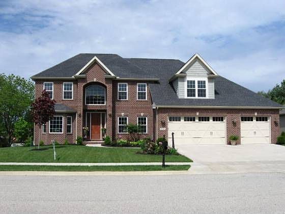 2nd image of 6733 N Greenwich Pl