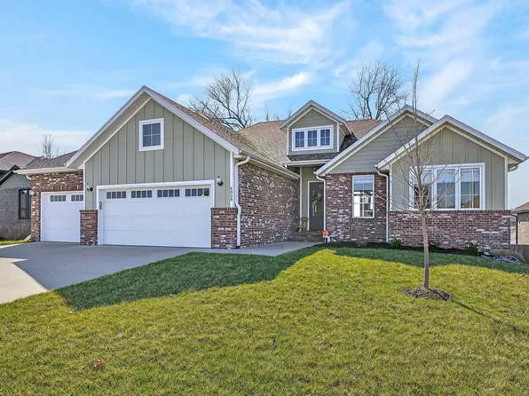 6039 S Kings Avenue, Springfield, MO 65810