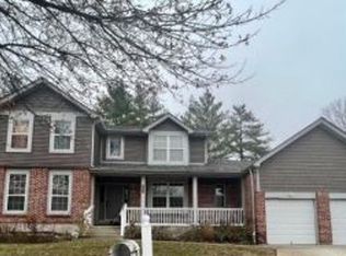 1654 Clayton Spur Ct, Ballwin, MO