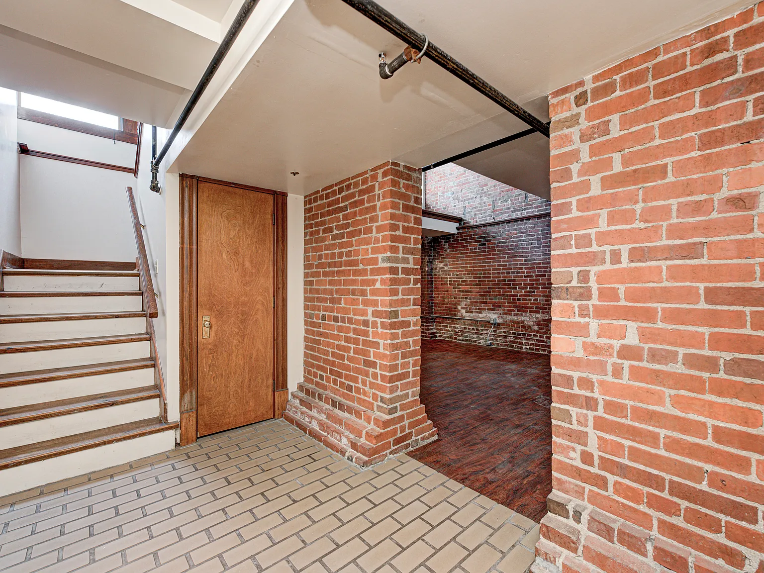 2 bed, 1450 sqft, $1,700 — Photo 4