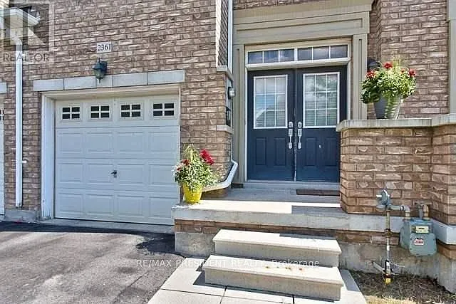 2361 Baronwood Dr — Photo 2