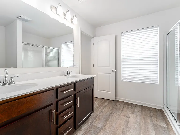 1423 Seawatch Dr — Photo 14