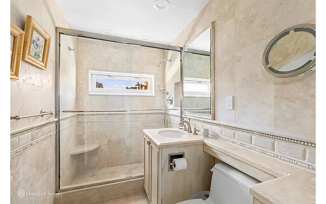 Sold by Douglas Elliman | media 22