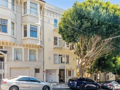 1375 Sacramento St, San Francisco, CA, 94109