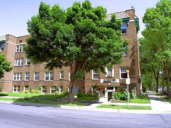 2nd image of 2552 Garfield Ave S #206