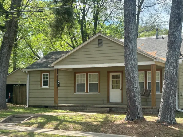 100 Raymond St, Starkville, MS 39759