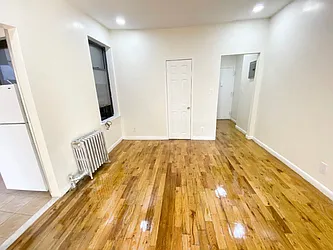 Rented by Ledvech Group