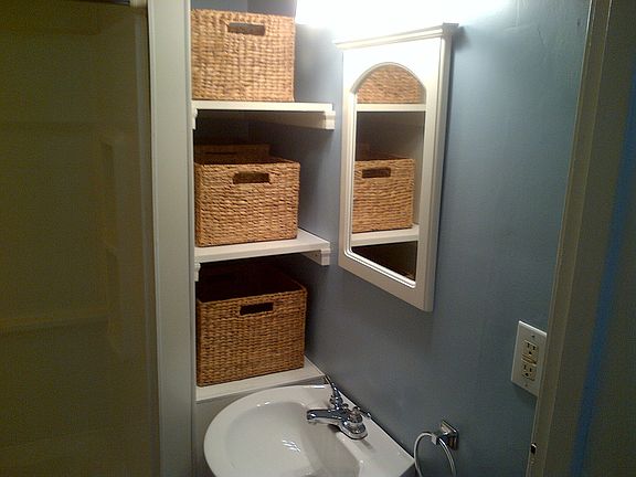 3rd image of 1251 Plainfield Ave NE APT D