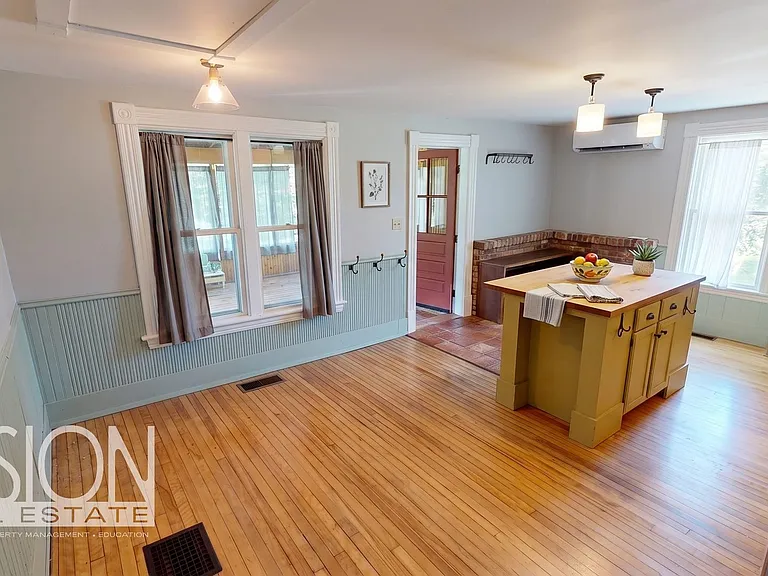 928 Mount Philo Rd — Photo 11