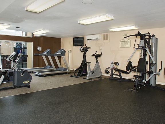 4th image of 8563 Lake Murray Blvd #3749251