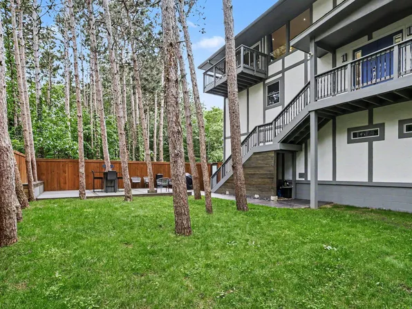 2949 Pagoda Path, Stevensville, MI 49127
