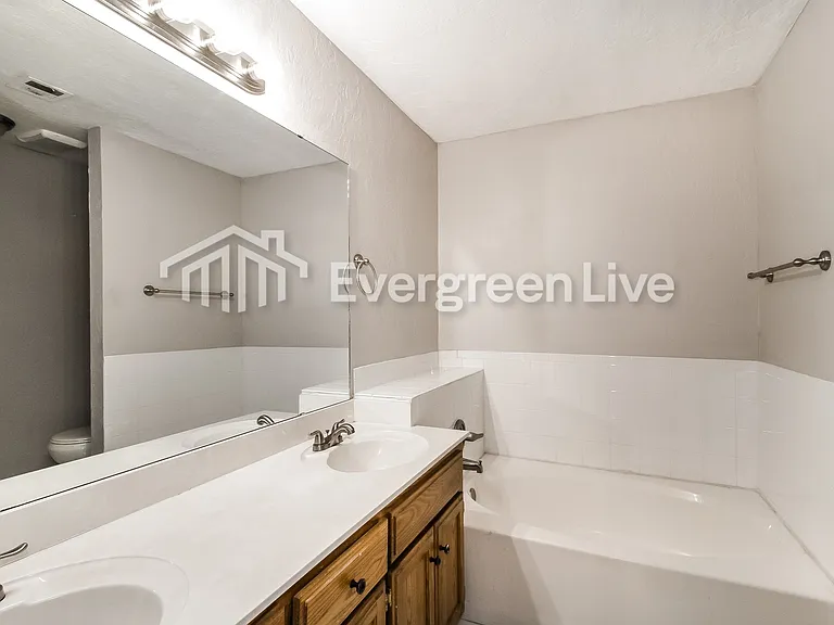 2607 Lonnie Ln — Photo 10