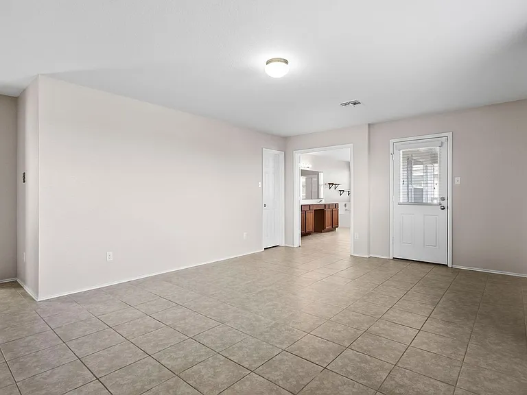 10219 Orion Dr — Photo 13