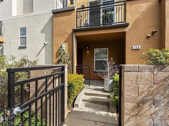2nd image of 8620 Belford Ave APT 106