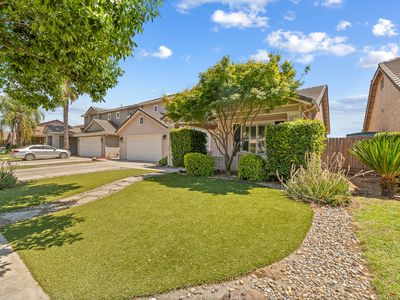 2223 E La Vida Avenue, Visalia, CA, 93292