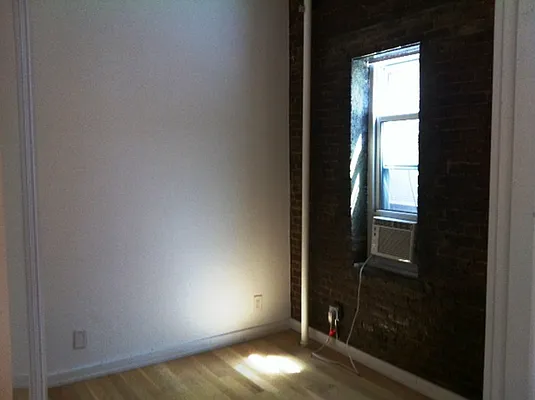 Rented by Sky Management | media 98