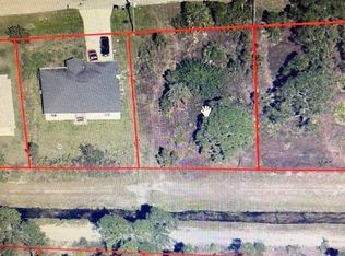 833 Appleton Ave, Lehigh Acres, FL 33974