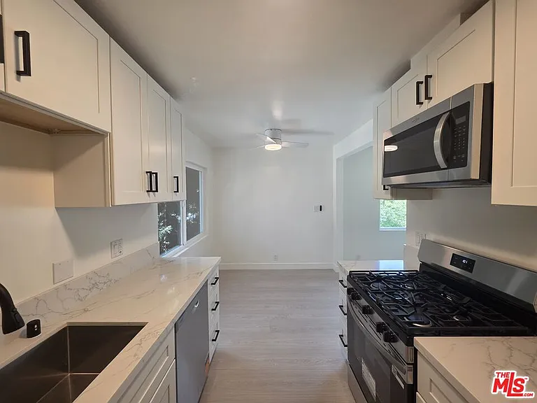 1411 Innes Pl #3 — Photo 4