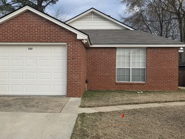 337 Millridge Dr, Millbrook, AL 36054