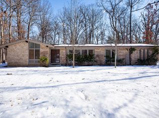 1363 Kenilwood Ct, Riverwoods, IL