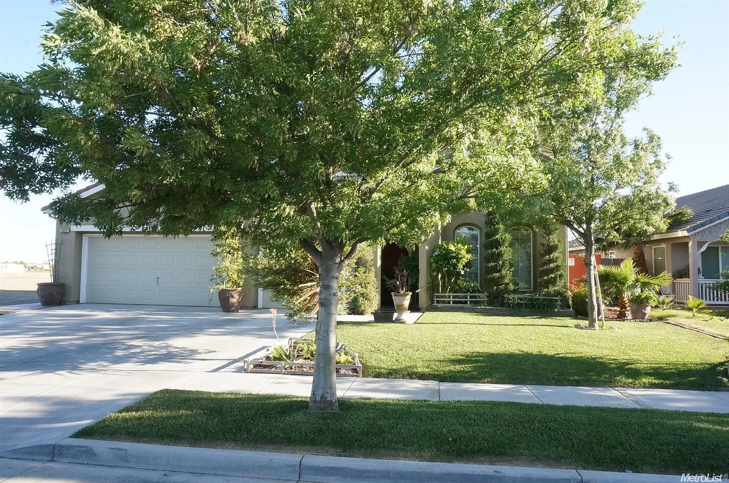 1457 San Antonio St photo 1
