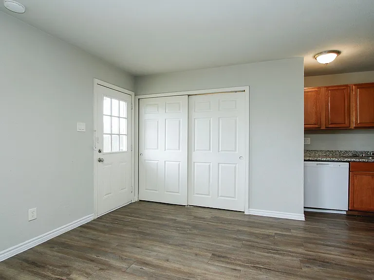 17626 Bullis Gap Dr — Photo 7