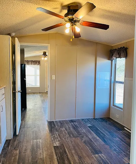 5421 State Highway 135 N #C — Photo 6