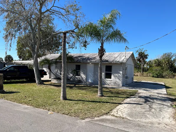 208 NW 15th St #B, Ruskin, FL 33570