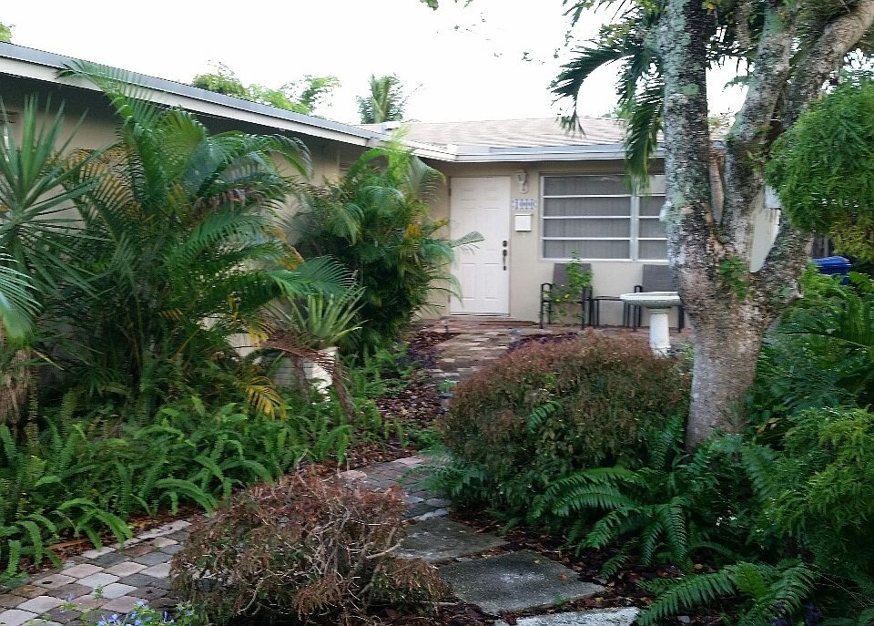 2nd image of 1000 1004 Ne 23rd Dr
