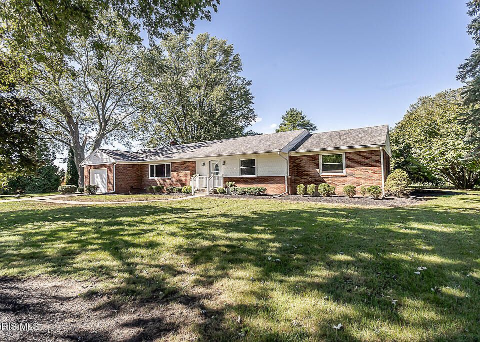 1st image of 3838 Albon Rd