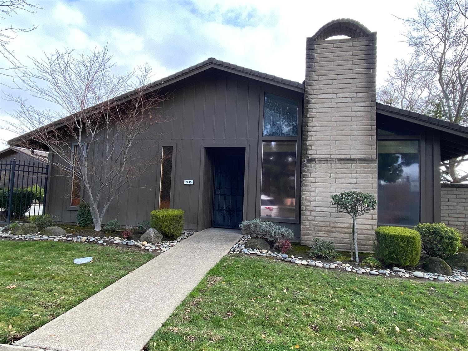 2445 W Elm St, Lodi, CA 95242 Zillow