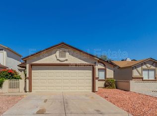 10015 N 66th Dr, Glendale, AZ 85302