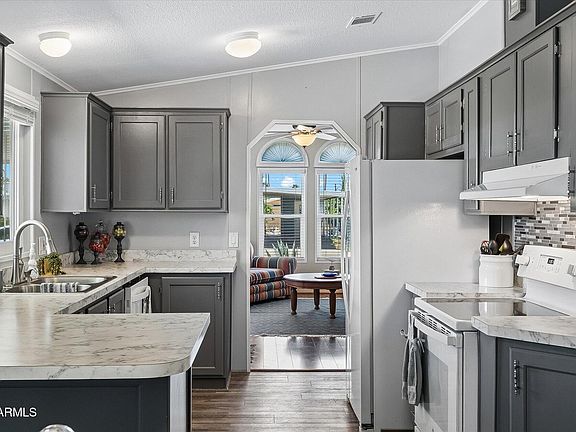 5th image of 3400 S IRONWOOD Drive #1017