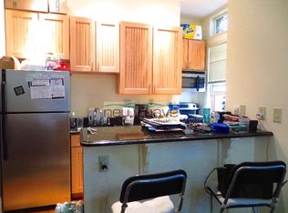 195 Commonwealth Ave APT 3, Boston, MA 02116