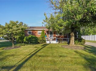 314 Charring Cross Dr, Munroe Falls, OH 44262