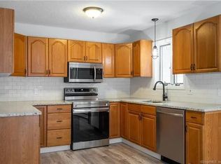 1023 Wolcott Rd #B, Wolcott, CT 06716