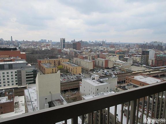 5th image of 1990 Lexington Ave APT 31A